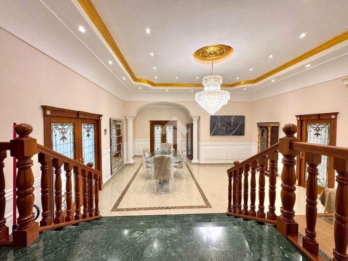 Appartamento con 5 locali in vendita in Piazza Sant'Anna a Capuana, Tribunali, Napoli