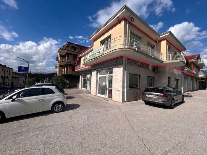 Appartamento con 5 locali in vendita in Via dei Sanniti, Atina Inferiore, Atina