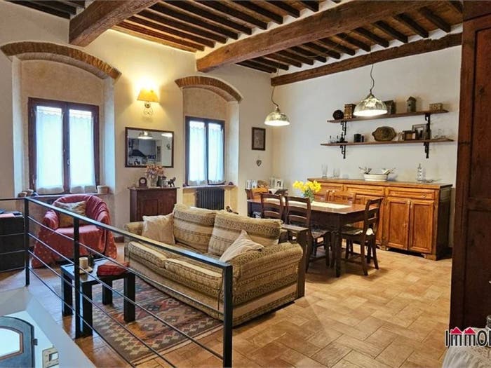 Appartamento con 6 locali in vendita in Colle Alta Borgo Nuovo, Colle di Val d'Elsa