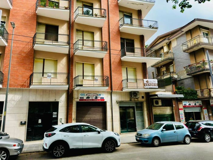 Appartamento trilocale in vendita in Via Circumvallazione, A Annarumma A Gasperi F Tedesco, Avellino