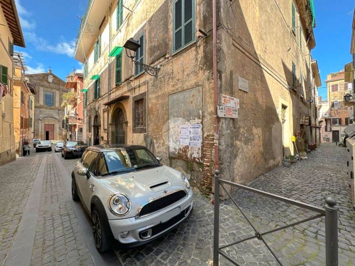 Appartamento trilocale in vendita in Vicolo Piacentini, Centro, Monte Porzio Catone