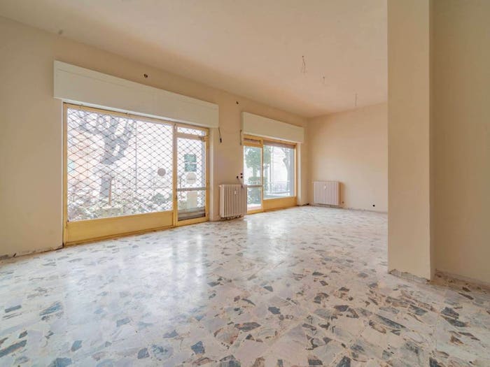 Appartamento quadrilocale in vendita in Via Cesare Battisti, Centro, Caraglio