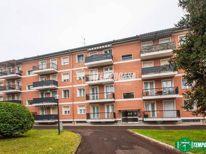 Appartamento trilocale in vendita in Via Don Antonio Balbi, Rescaldina
