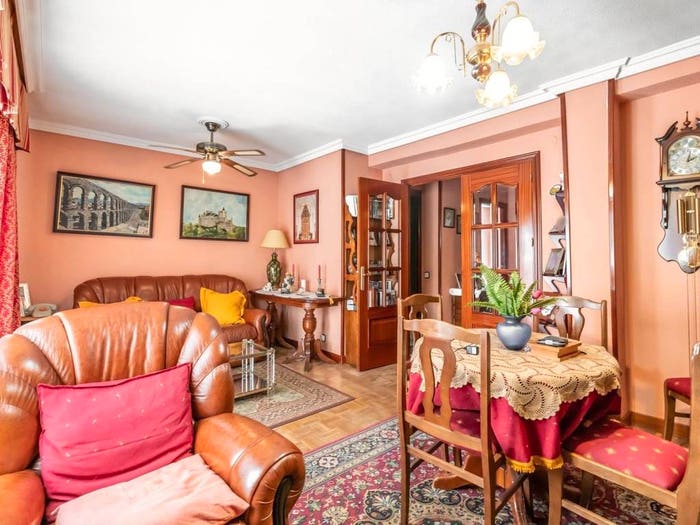 Appartamento trilocale in vendita in Via Passo Resia, Caiello, Gallarate