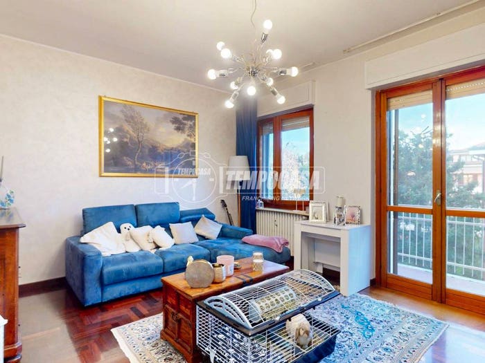 Appartamento trilocale in vendita in Via Alessandro Manzoni, Centro, Paullo