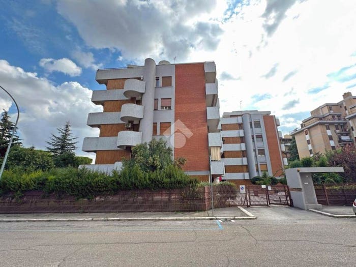 Casa con 5 locali in vendita in Via Luigi Treggiari, Villa Comunale, Foggia