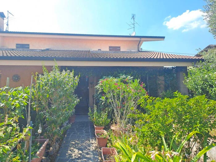 Casa quadrilocale in vendita in Via Mimi Quilici Buzzacchi, Medole