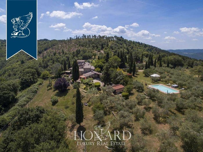 Casa con 6 locali in vendita in Greve in Chianti