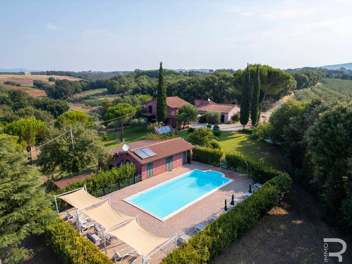 Casa con 6 locali in vendita in Strada Provinciale della Camminata, Bibbona