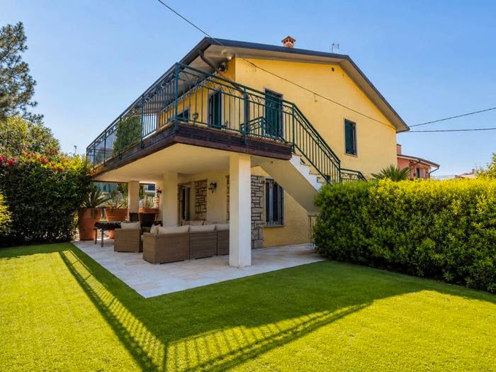 Casa trilocale in vendita in Via Alfieri, Centro, Peschiera del Garda
