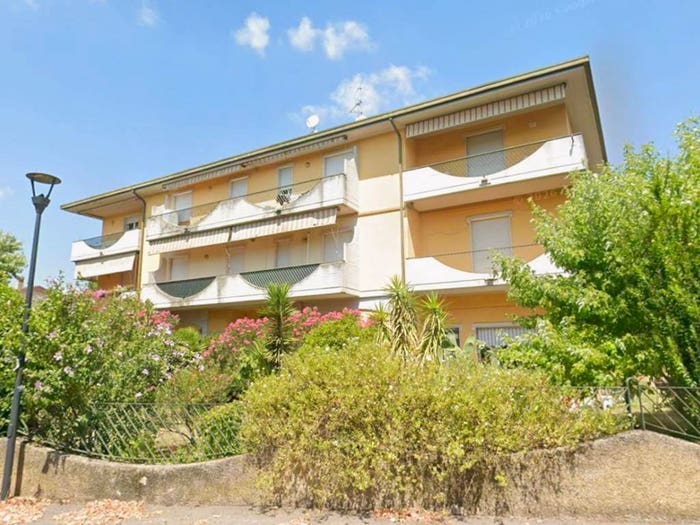 Appartamento bilocale in vendita in Via Regia Antica, Lonato, Lonato del Garda