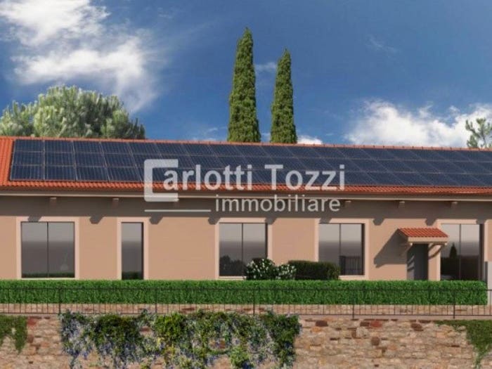 Appartamento quadrilocale in vendita in Via Roma, Centro, Campagnatico