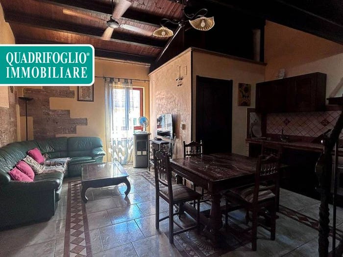 Appartamento trilocale in vendita in Via Maiorca, Centro Storico, Alghero