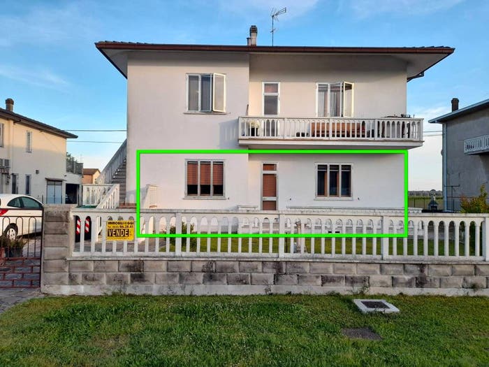Appartamento con 5 locali in vendita in Via dello Sport, Centro, Copparo