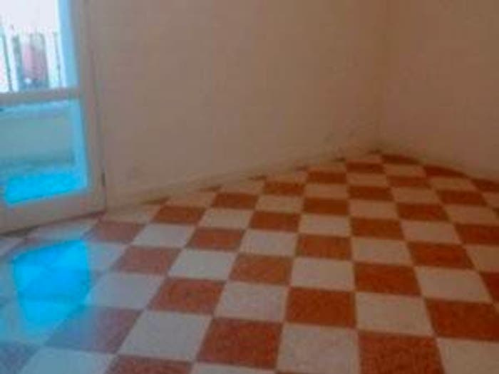Appartamento trilocale in vendita in Via Fratelli Rosselli, Centro, Novi di Modena