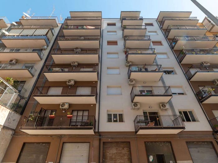 Appartamento trilocale in vendita in Via Duca degli Abruzzi, Picanello, Catania