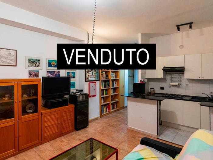 Appartamento bilocale in vendita in Via Roma, Corsico