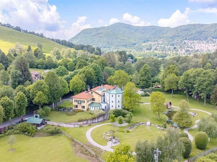 Casa con 6 locali in vendita in Pellio Intelvi, Alta Valle Intelvi