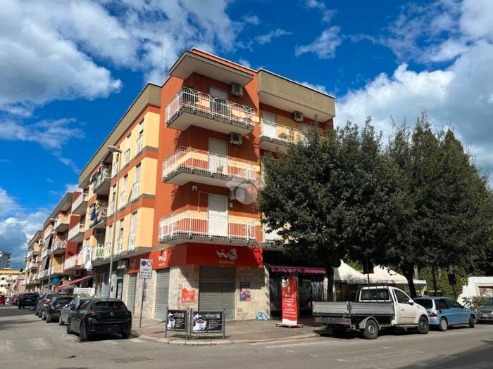 Appartamento trilocale in vendita in Via Giambattista Calo', Borgovilla Barberini, Barletta