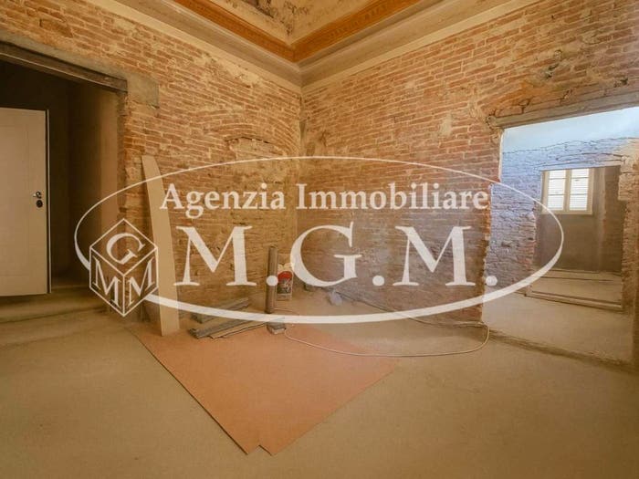 Appartamento quadrilocale in vendita in Centro, Pontedera