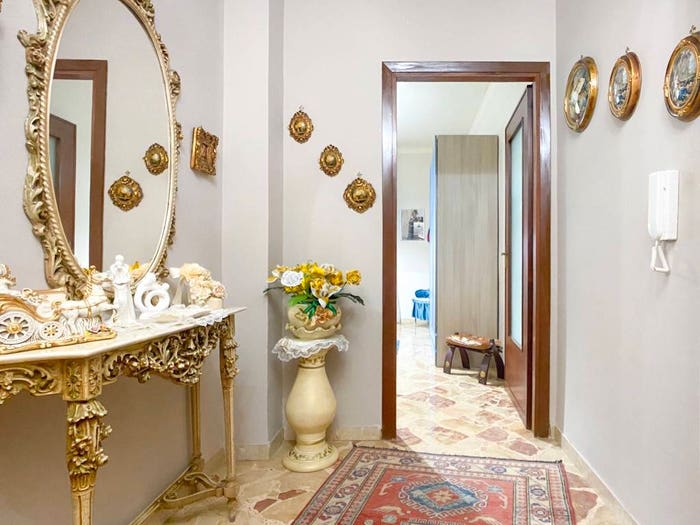Appartamento quadrilocale in vendita in Via Giovanni Bocchieri, Guadagna, Palermo