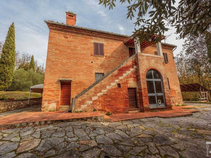 Casa con 6 locali in vendita in Strada Provinciale di Chianciano, Chiusi