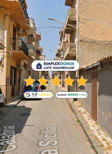 Appartamento con 6 locali in vendita in Via Sicilia, Niscemi