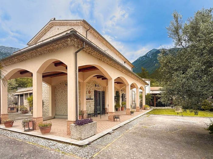 Casa con 6 locali in vendita in Via Macerino, San Donato Val di Comino