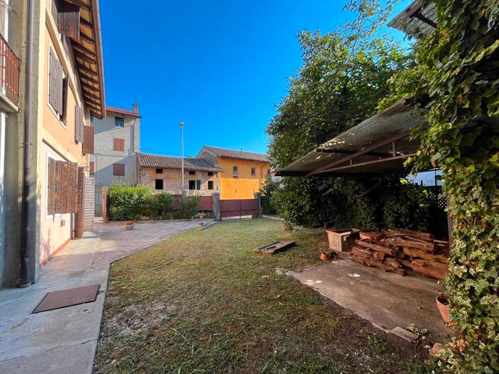Casa con 6 locali in vendita in Centro, Fagagna