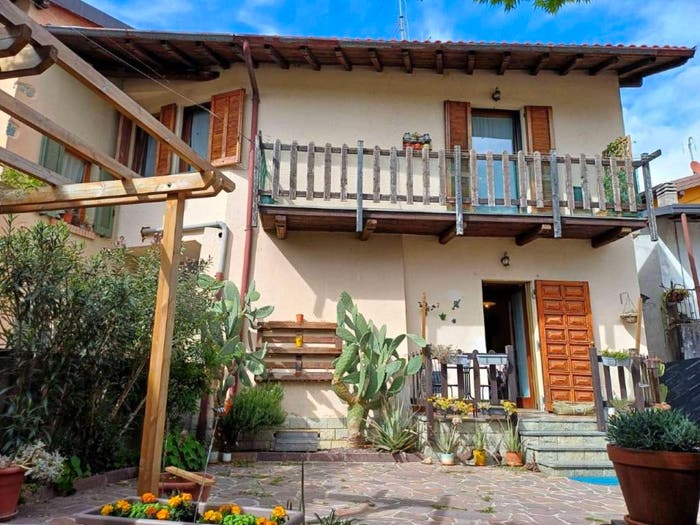 Appartamento trilocale in vendita in via Foppaluera, Centro, Brivio