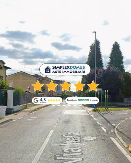 Appartamento con 5 locali in vendita in Via Italia, Lesmo