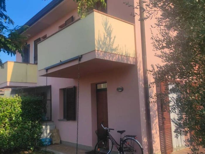 Casa con 6 locali in vendita in Orentano, Castelfranco di Sotto