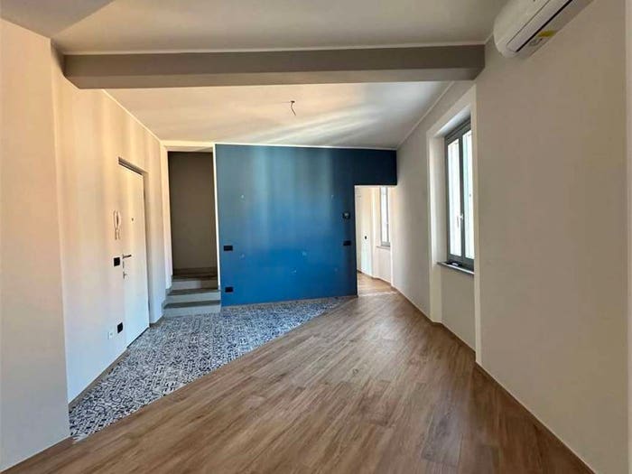 Casa trilocale in vendita in Centro, Oleggio