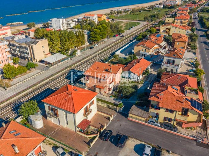 Appartamento trilocale in vendita in Strada Statale Adriatica Nord, Cesano, Senigallia