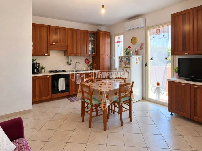 Appartamento trilocale in vendita in Via Mal di Ventre, Oristano