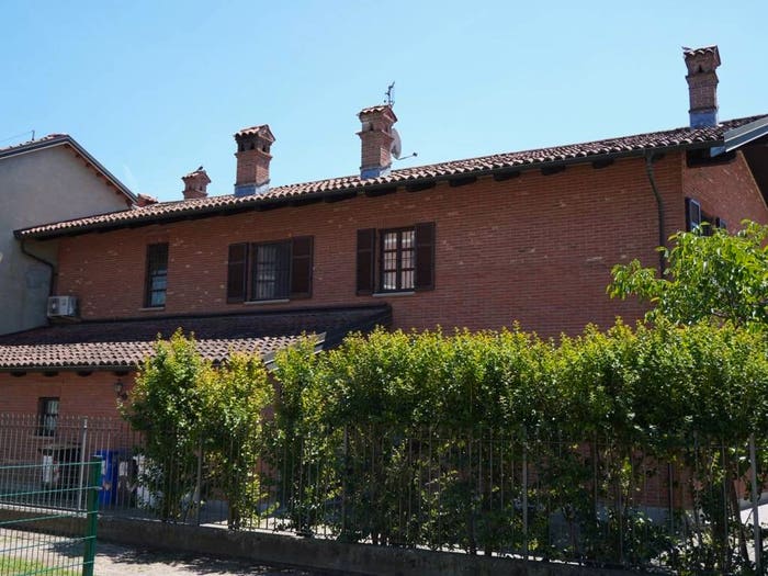 Casa con 6 locali in vendita in Piazza Sud America, Salsasio San Michele e Grato, Carmagnola