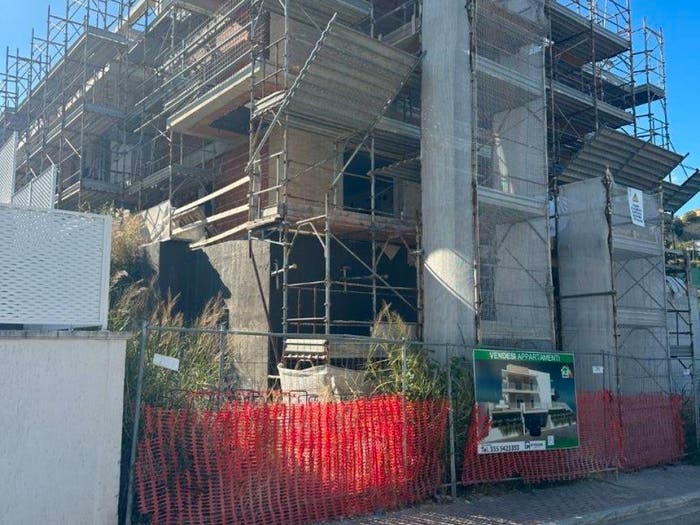 Appartamento quadrilocale in vendita in Via Napoli, Centro, Grottammare