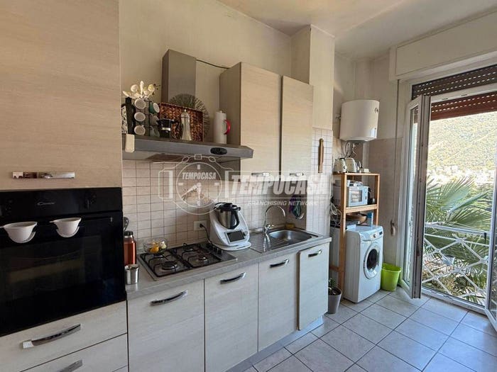 Appartamento bilocale in vendita in Via Santa Marta B, Sant'Abbondio, Como