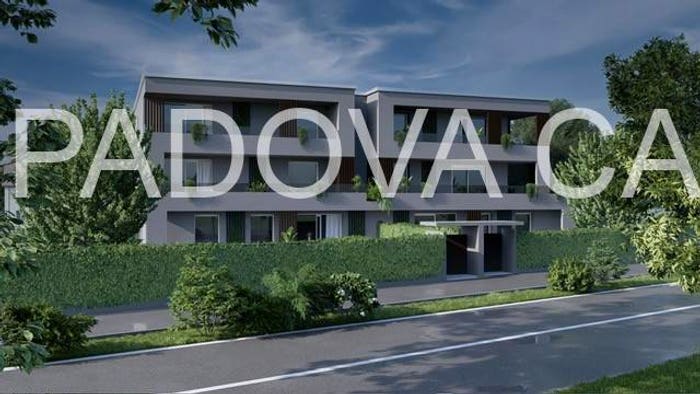 Appartamento trilocale in vendita in via san pio x, Centro, Abano Terme