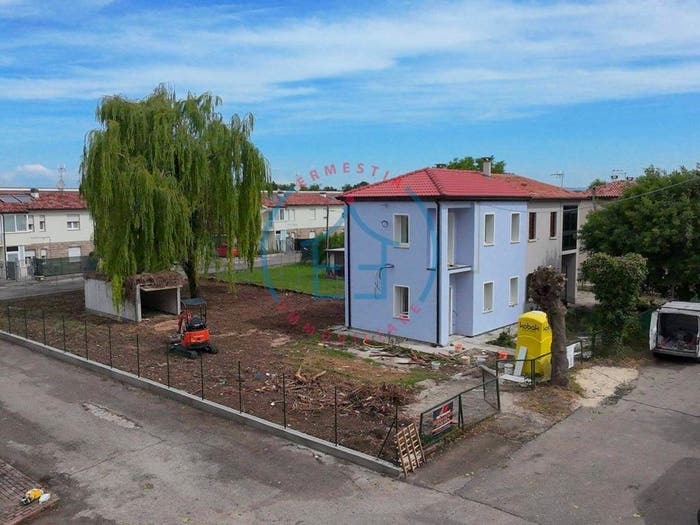 Casa quadrilocale in vendita in Via Canale, Centro, Montagnana