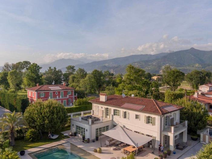 Casa con 6 locali in vendita in Via Francesco Carrara, Vittoria Apuana, Forte dei Marmi