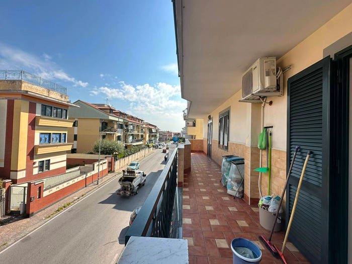 Appartamento trilocale in vendita in Via Santa Rita da Cascia, Monaci, Giugliano in Campania