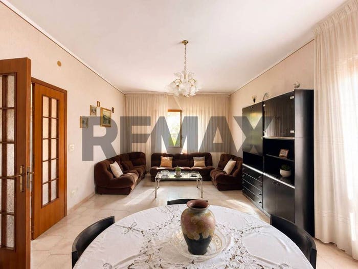 Casa con 5 locali in vendita in Via GTomasi di Lampedusa, Centro, Riposto