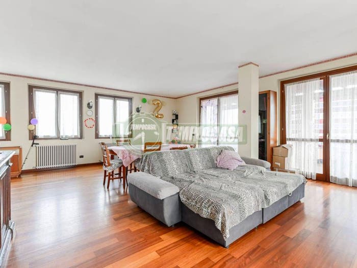Casa trilocale in vendita in Via delle Gardenie A, Centro, Verdellino