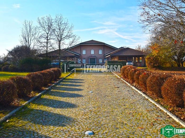 Casa con 6 locali in vendita in Strada colleri, Centro, Bosconero
