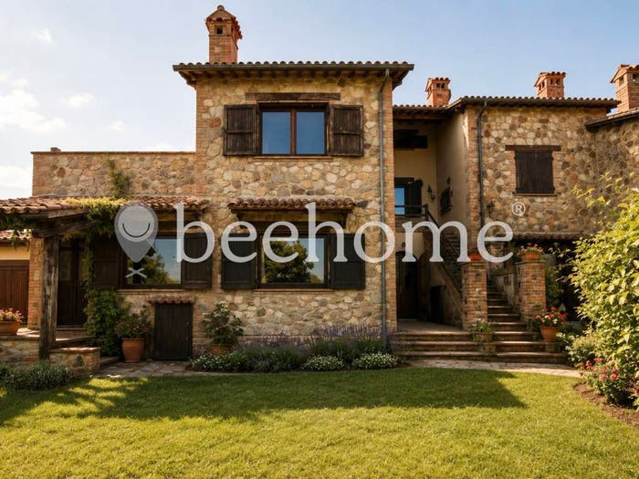 Casa con 6 locali in vendita in Località Poggi, Ficulle