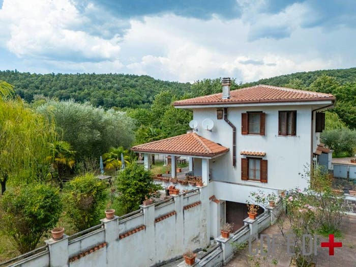 Casa con 6 locali in vendita in Via Quinzia, Centro, Poggio San Lorenzo