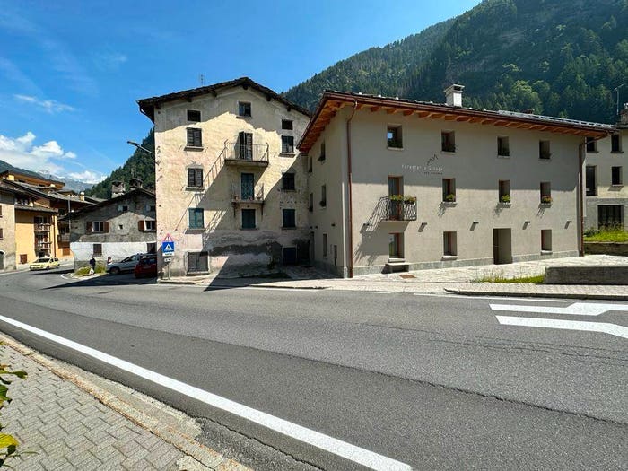 Casa con 5 locali in vendita in Via Corti, Centro, Campodolcino