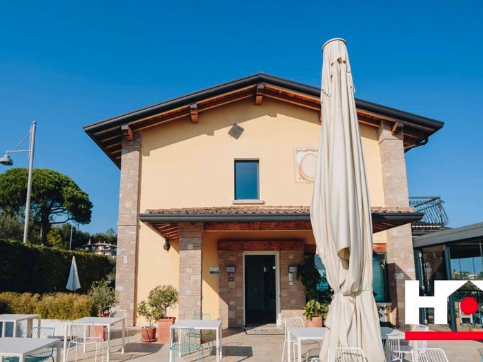 Casa con 6 locali in vendita in Via Pergola, Moniga del Garda
