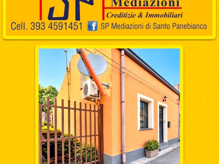 Casa trilocale in vendita in Via Trieste, Centro, Santa Venerina